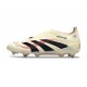 Bota adidas Predator Elite Laceless FG Blanco Off Negro Rubí Puro